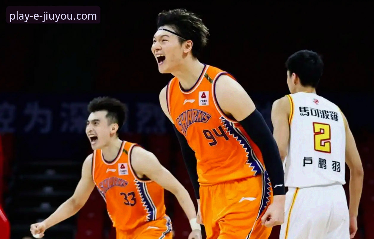 九游娱乐官网入口 上海男篮的连胜秘诀是什么?深度解析其巩固榜首的关键一役